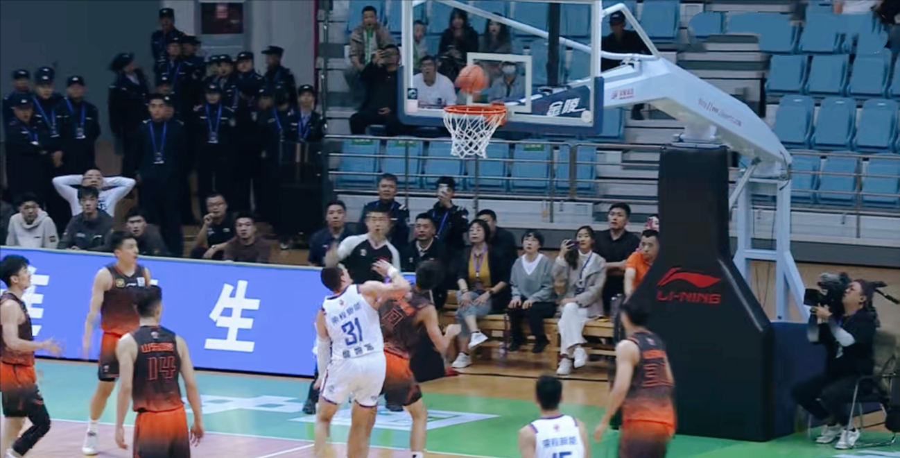 lol-加时末段欧篮联焦点战，勒沃库森绝杀压哨，目标明确，心理建设被强调(拜仁62大胜勒沃库森)