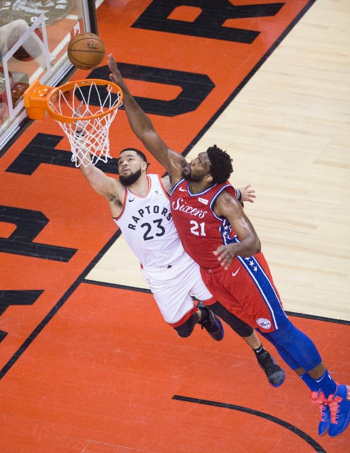 lol-关于今夜巴塞罗那调整名单以备NBA季后赛；绝杀压哨环节打磨；信心回归；球队文化再被提及的信息